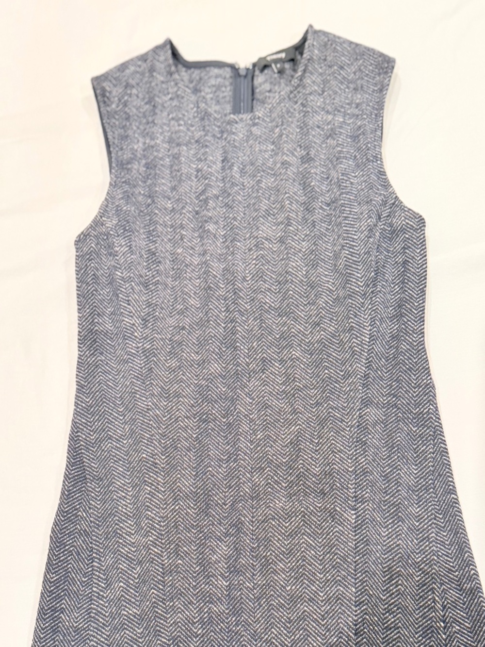 Theory Structured Dark Gray Top - Size P - Like new
